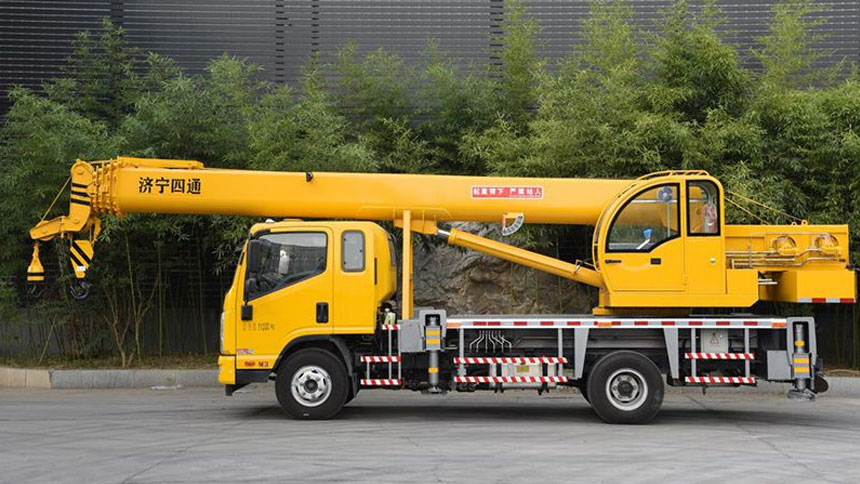 Camion-grue 10T, STSQ10C