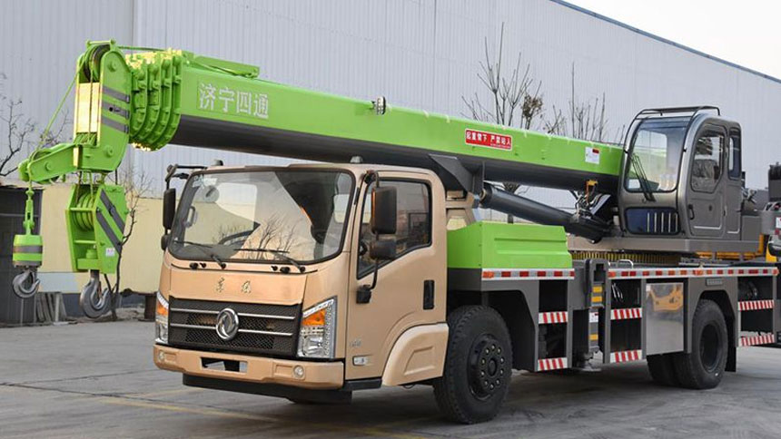 Grue télescopique sur camion 16T, STSQ16DF