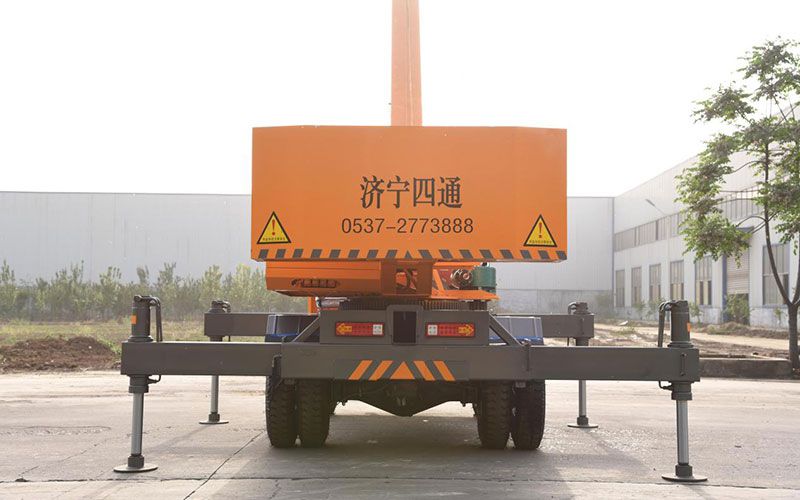 Grue automotrice lente 4T, STSQ4A