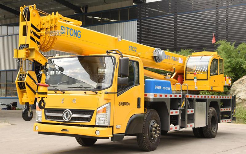 Grue télescopique sur camion 16T, STSQ16DF-L