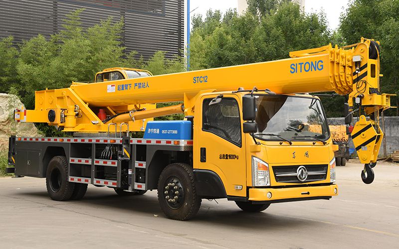 Grue télescopique sur camion 16T, STSQ16DF-L