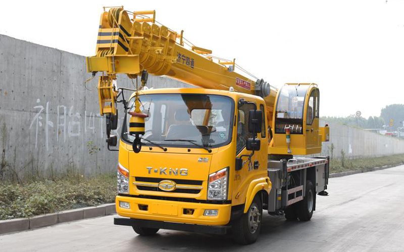 Camion-grue 10T, STSQ10T