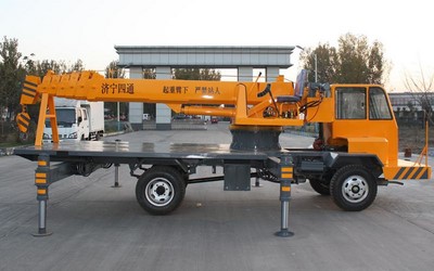 Camion à flèche 5T, SST5SZ7